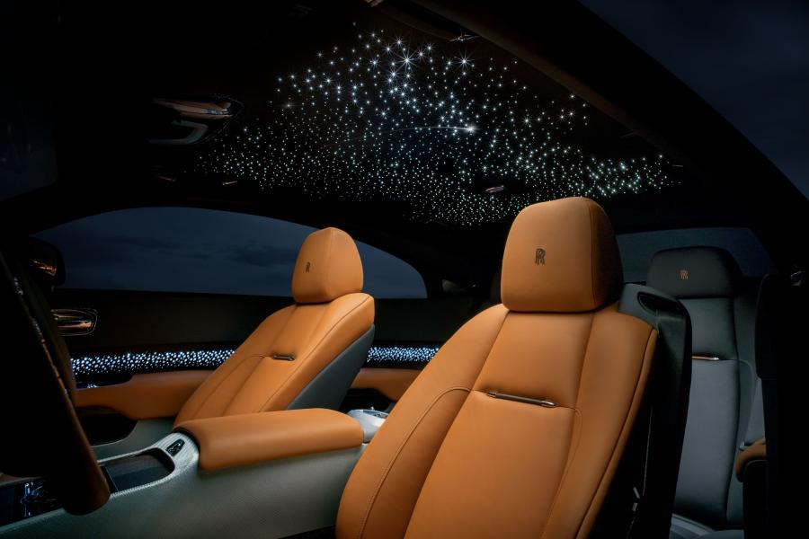 Интерьер Rolls-Royce Wraith Luminary Collection 2018 года  (фото 10 из 10)